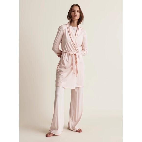 Skin World Wide, Colleen Wrap Robe, NWT, Size: 4